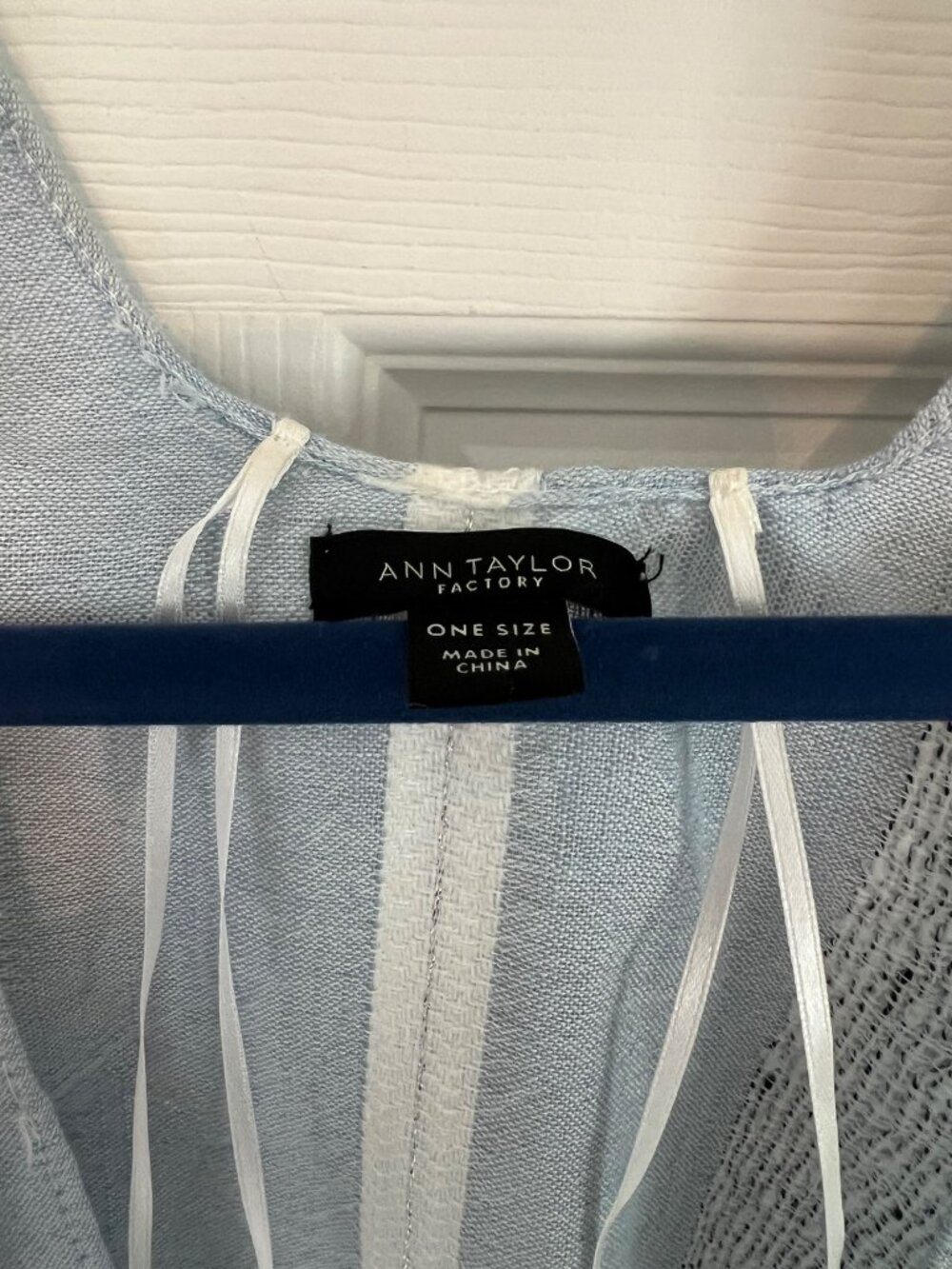Ann Taylor Blue White Striped Lightweight Kimono Poncho Cardigan Cover Up Coasta - Picture 5 of 7